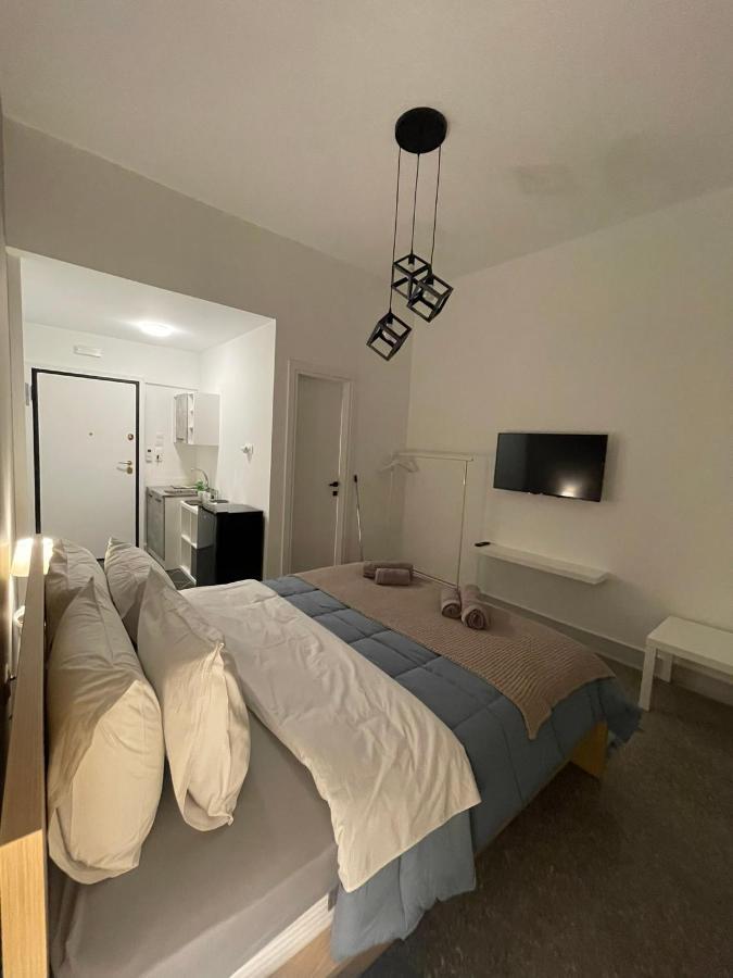 Pansea 11 Exclusive Suites Tesalonika Bagian luar foto